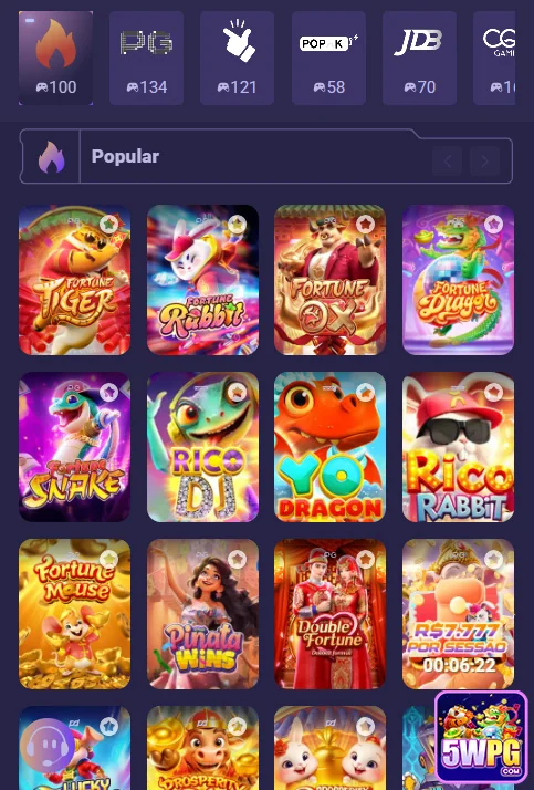 Jogadores desfrutando slots de alta variedade online